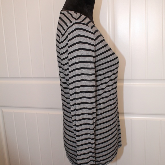 Apt 9 Long Sleeve Comfortable Scoop Neckline Top - Picture 3 of 6